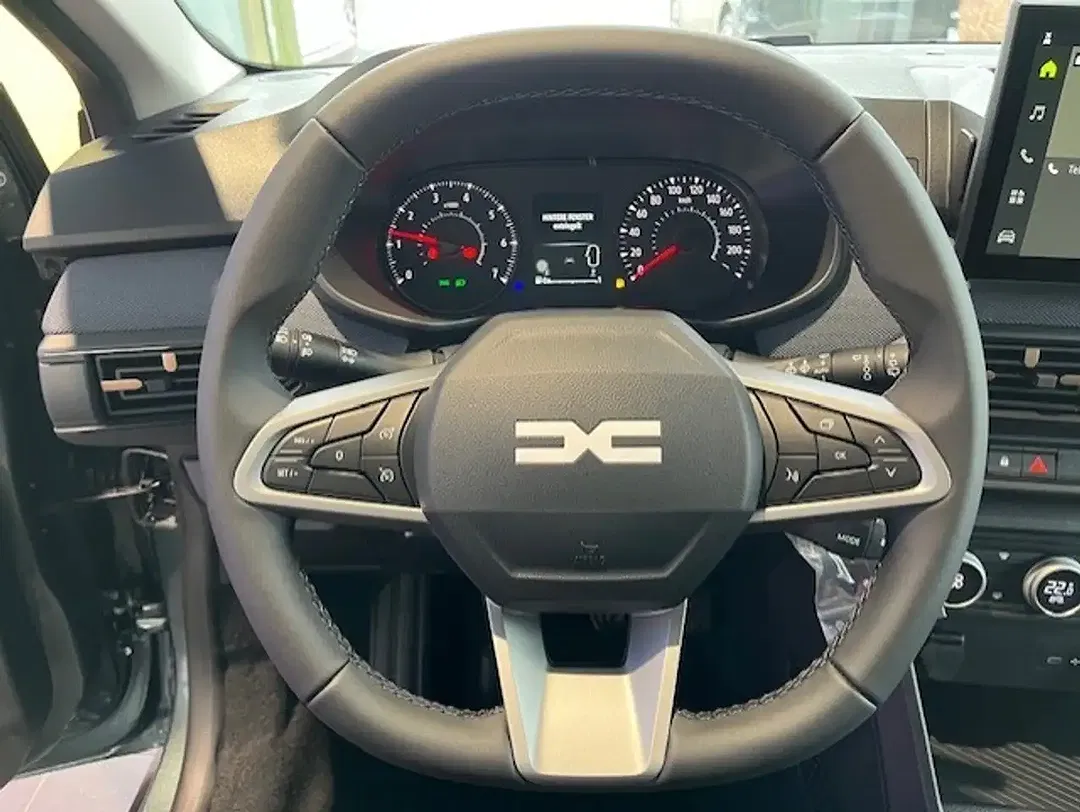 Dacia Sandero - Thumbnail 14
