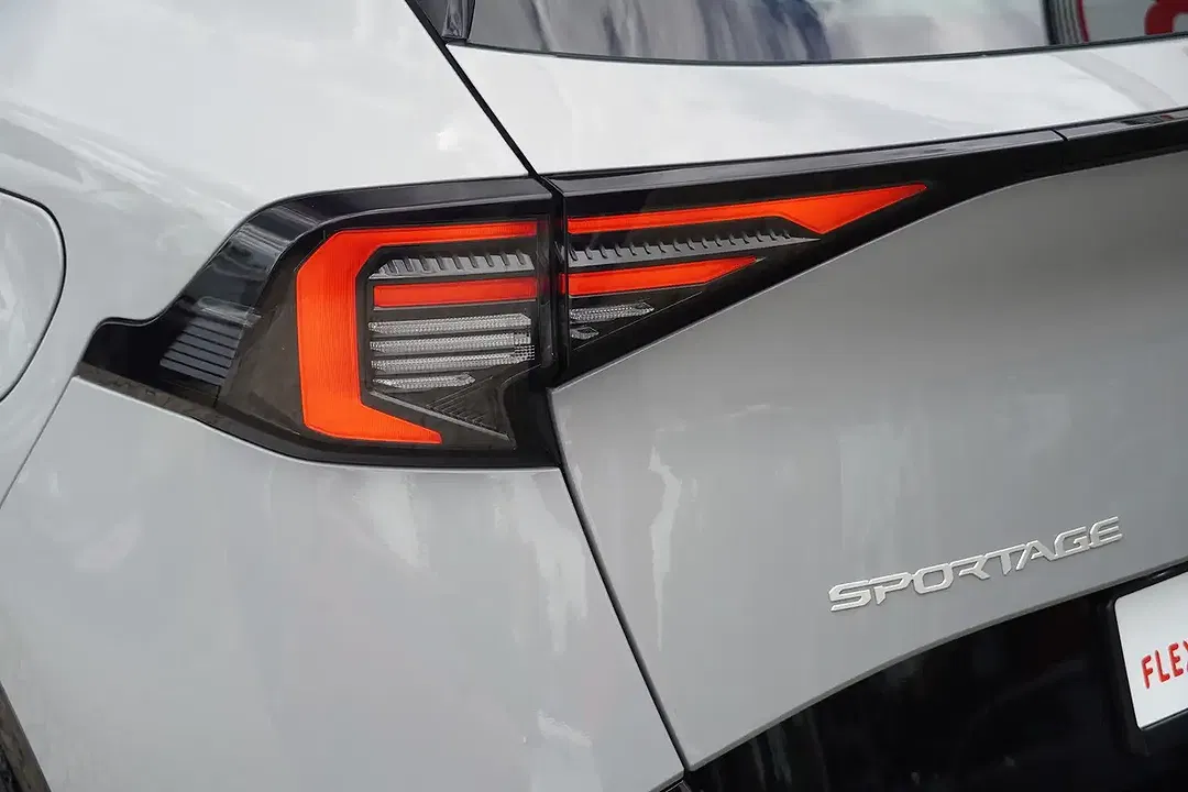 Kia Sportage - Thumbnail 10