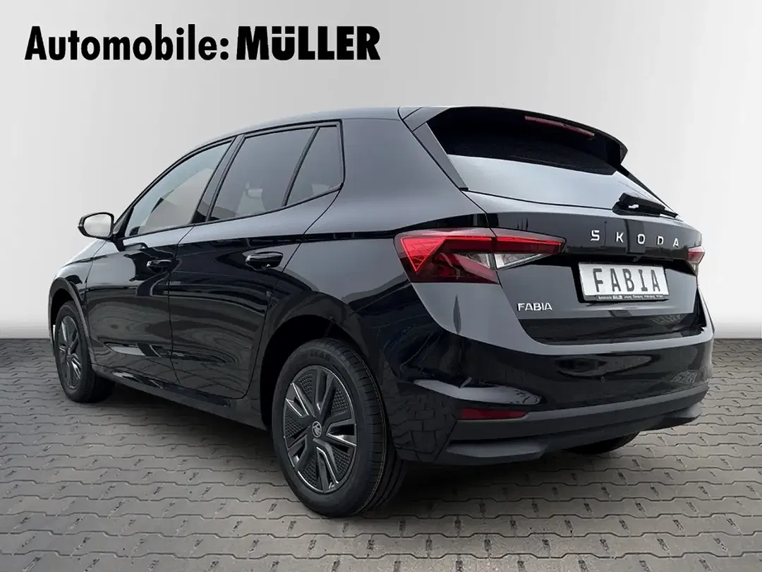Skoda Fabia - Thumbnail 6