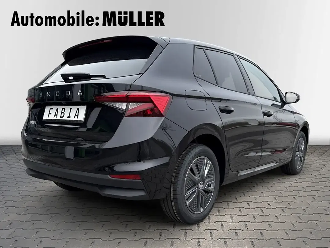 Skoda Fabia - Thumbnail 8