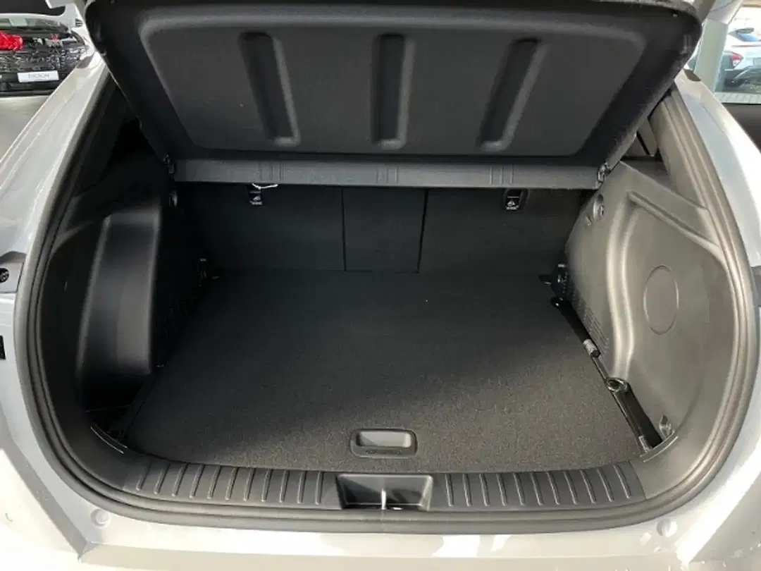 Hyundai KONA - Thumbnail 11