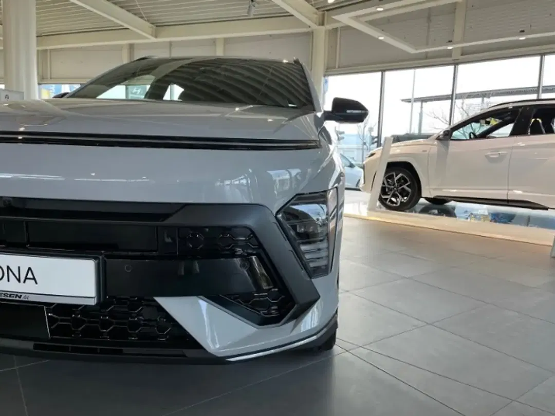 Hyundai KONA - Thumbnail 4