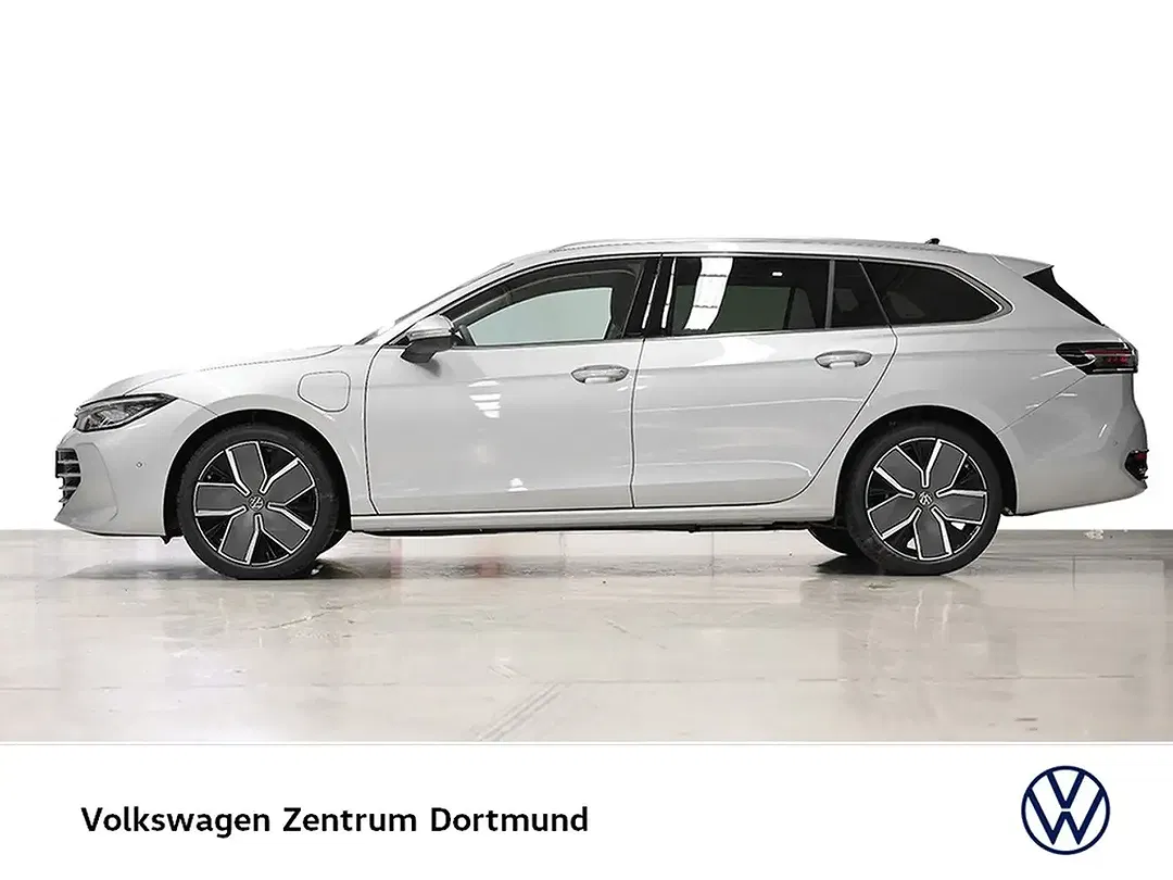 Volkswagen Passat Variant - Thumbnail 3