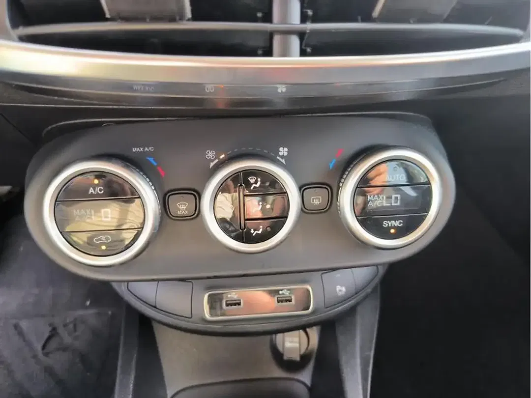 Fiat 500X - Thumbnail 11