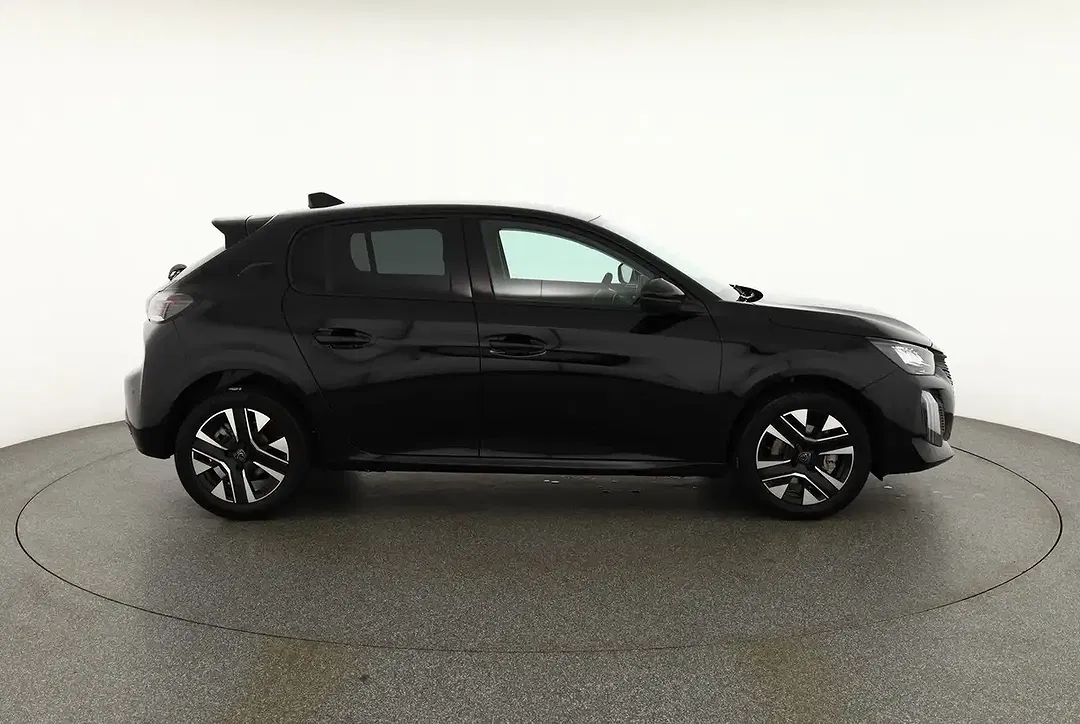 Peugeot 208 - Thumbnail 5