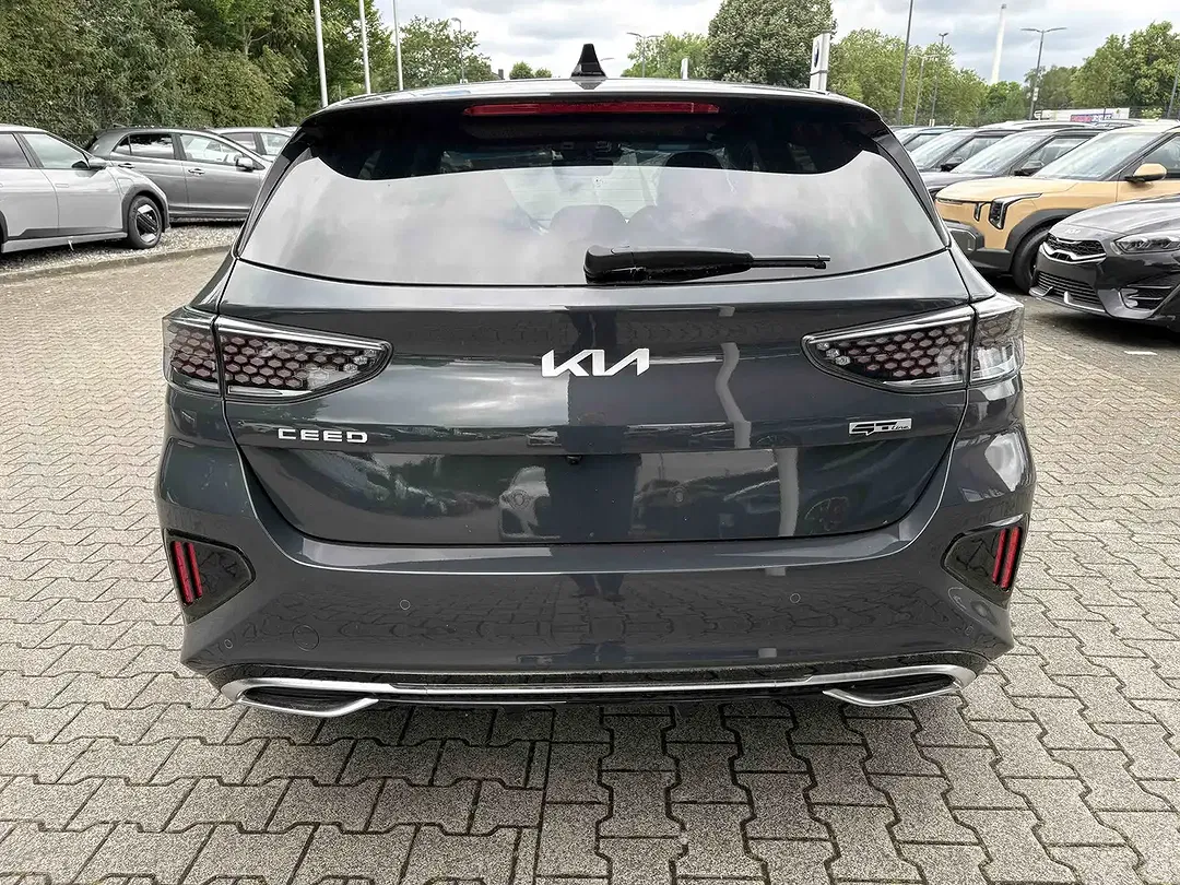 Kia Ceed / cee'd - Thumbnail 5