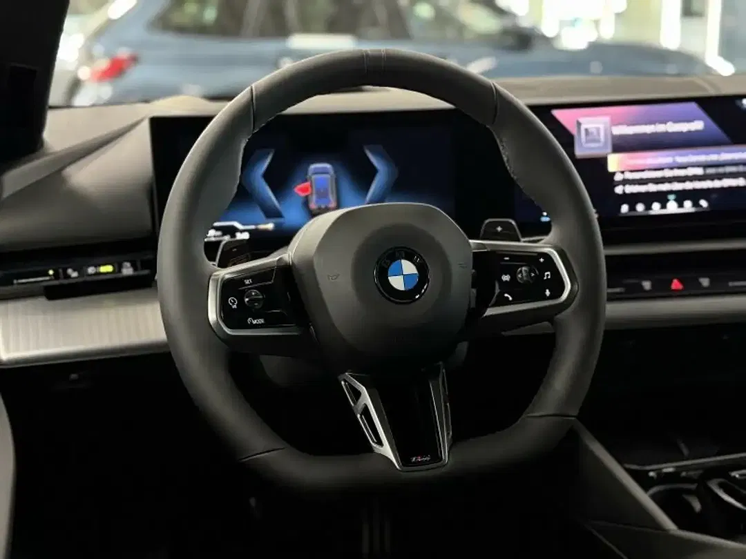 BMW 520 - Thumbnail 8