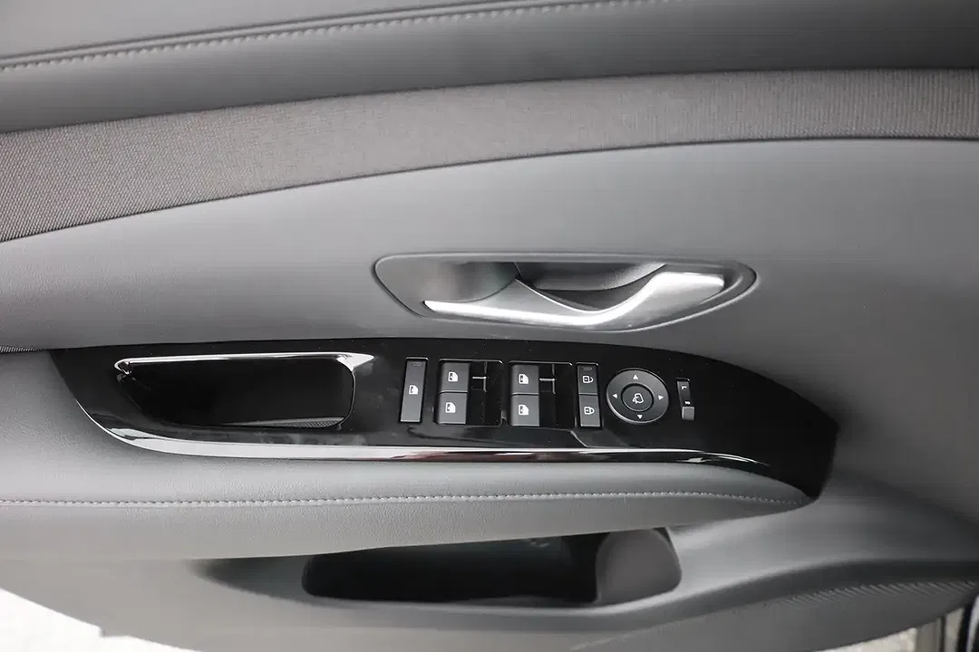 Hyundai TUCSON - Thumbnail 21