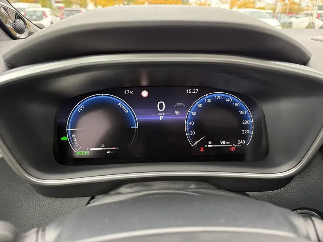 Toyota Corolla - Thumbnail 11
