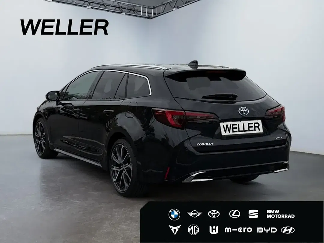 Toyota Corolla - Thumbnail 6