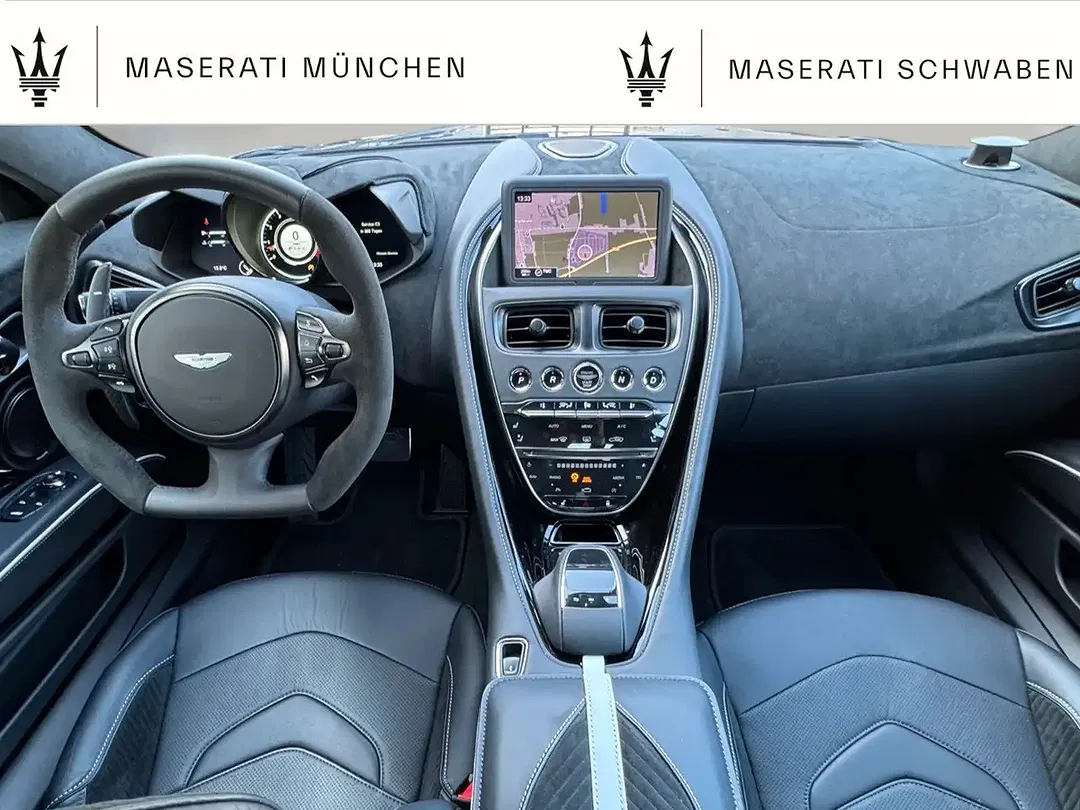 Aston Martin DBS - Thumbnail 6