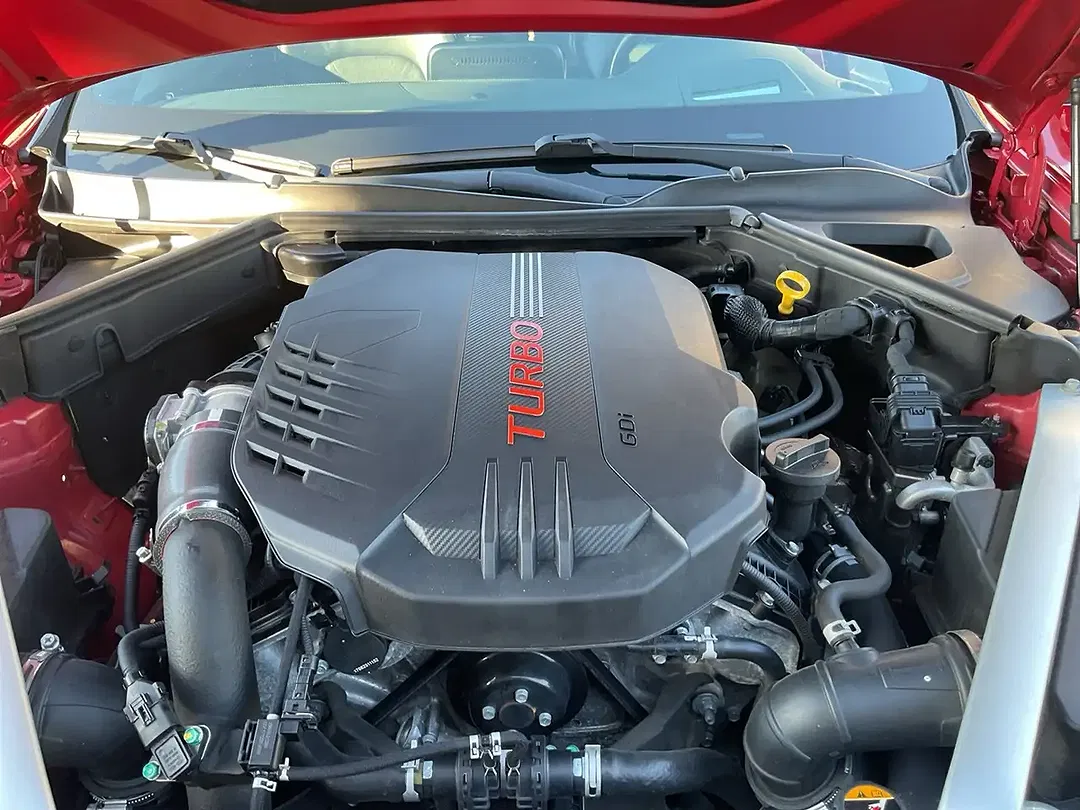 Kia Stinger - Thumbnail 14