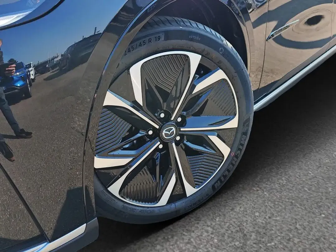 Mazda 6e - Thumbnail 14