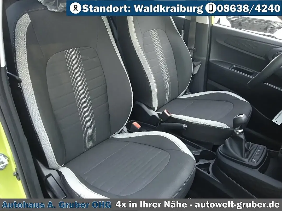 Hyundai i10 - Thumbnail 11