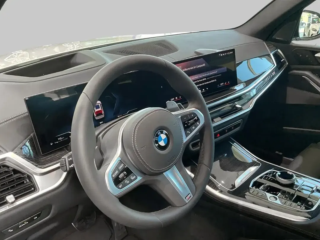 BMW X5 - Thumbnail 10