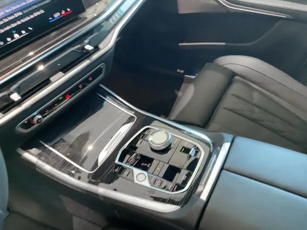 BMW X5 - Thumbnail 12