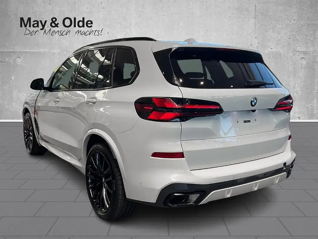 BMW X5 - Thumbnail 4