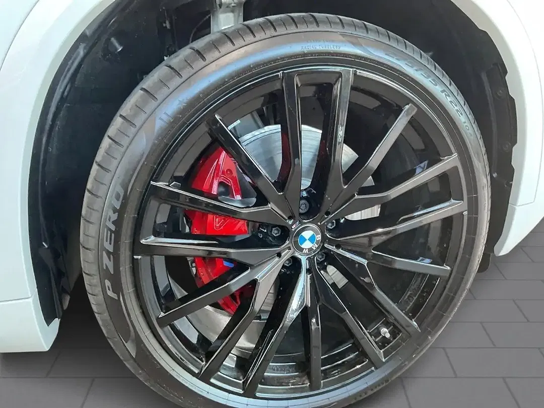 BMW X5 - Thumbnail 6
