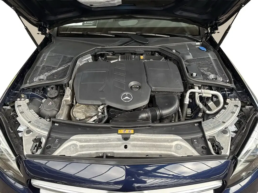 Mercedes-Benz C 220 - Thumbnail 10