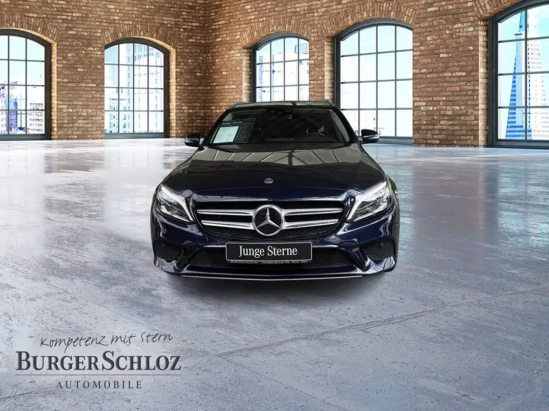 Mercedes-Benz C 220 - Thumbnail 2