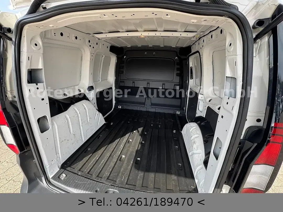 Volkswagen Caddy - Thumbnail 10