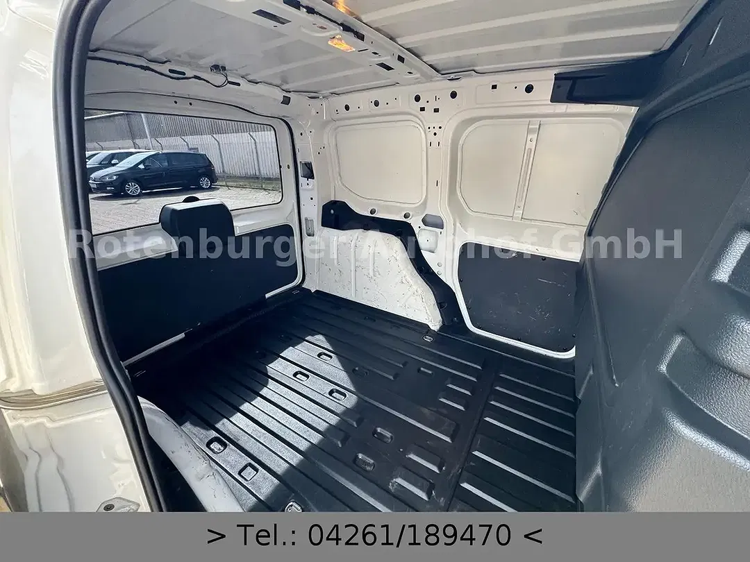 Volkswagen Caddy - Thumbnail 12