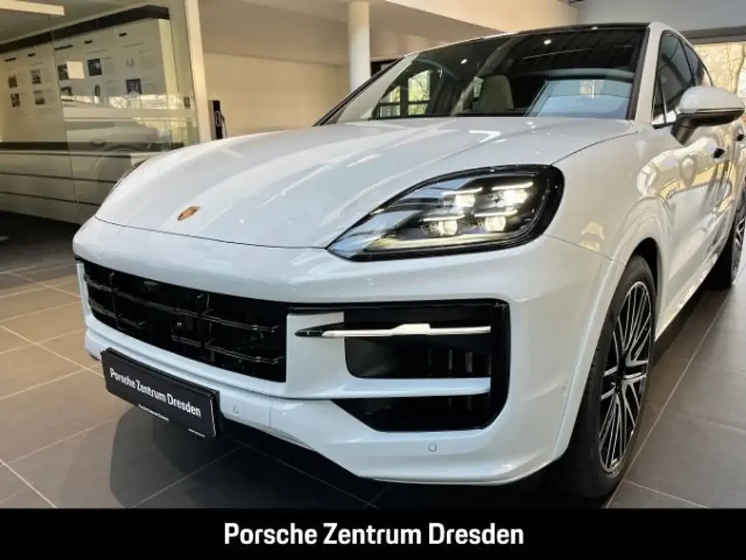 Porsche Cayenne - Thumbnail 13