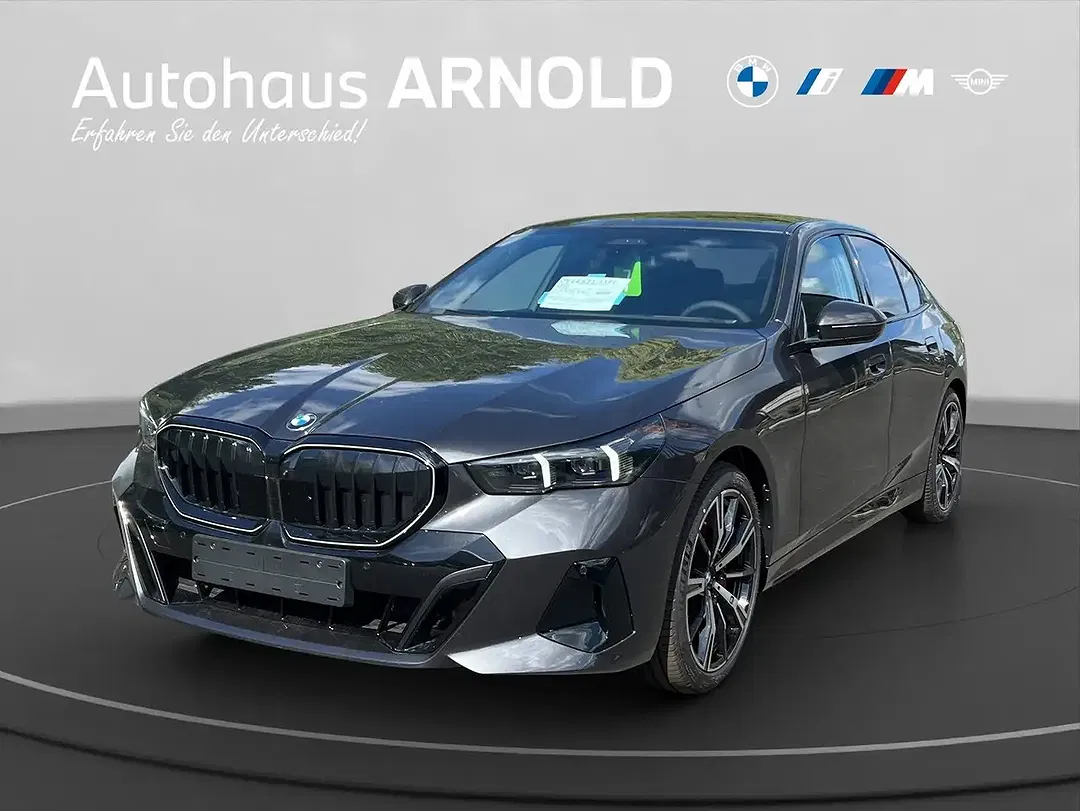 BMW 540 - Thumbnail 1