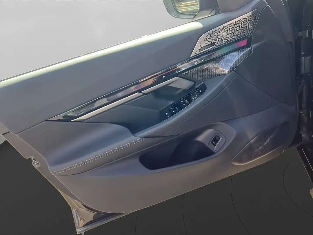 BMW 540 - Thumbnail 12