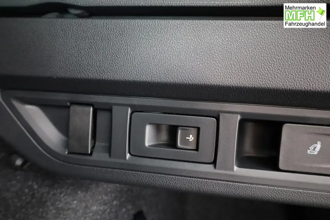 Skoda Octavia - Thumbnail 13