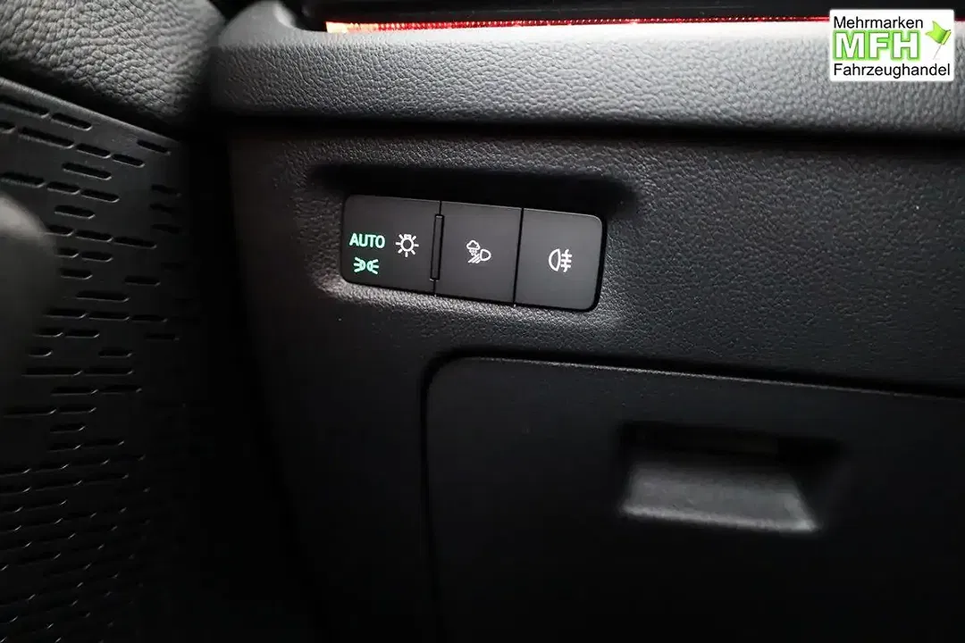 Skoda Octavia - Thumbnail 8
