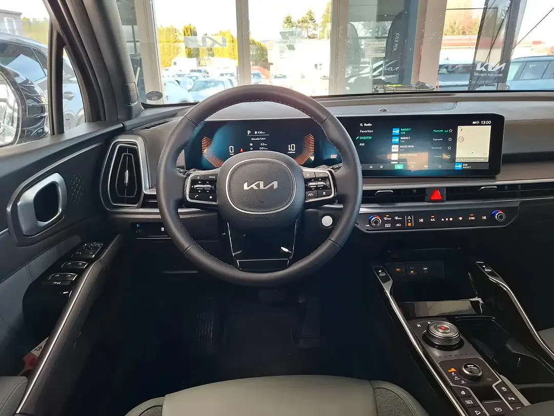 Kia Sorento - Thumbnail 14