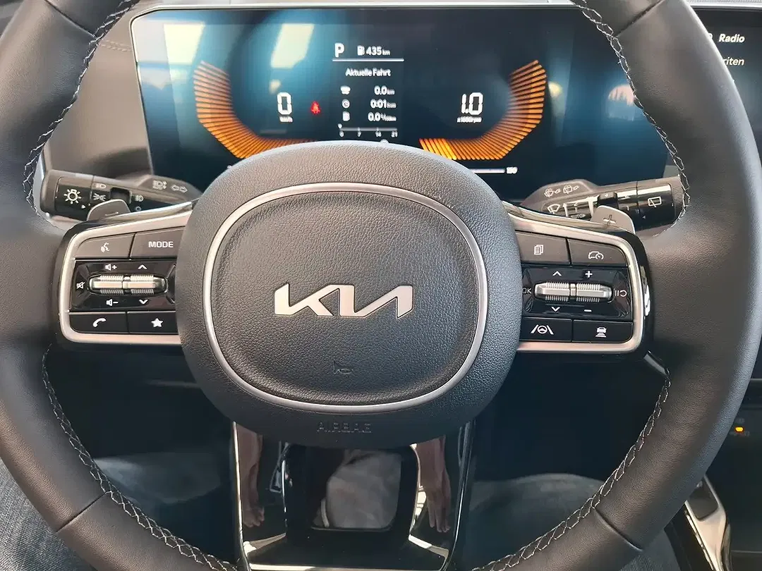 Kia Sorento - Thumbnail 15
