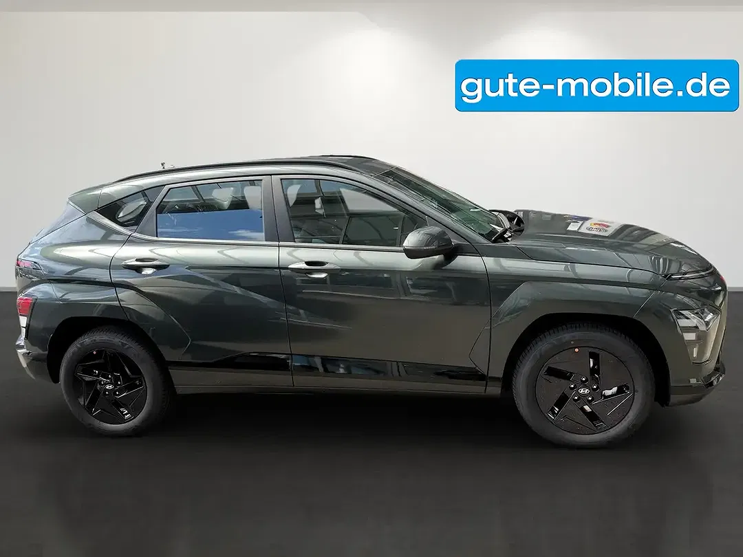 Hyundai KONA - Thumbnail 3