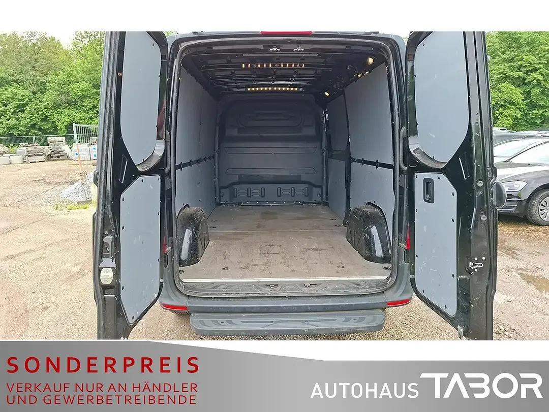 Mercedes-Benz Sprinter - Thumbnail 11