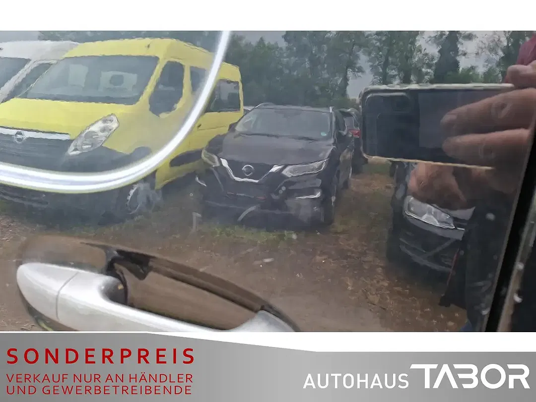 Mercedes-Benz Sprinter - Thumbnail 13