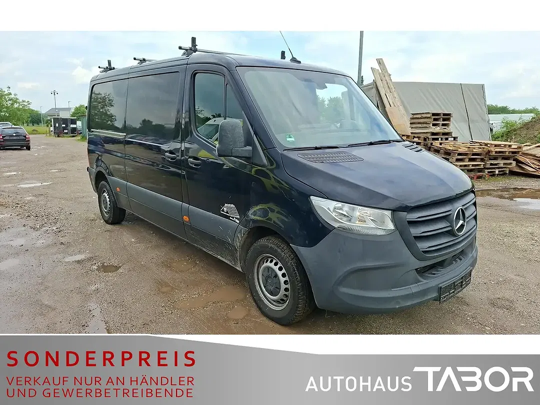 Mercedes-Benz Sprinter - Thumbnail 2