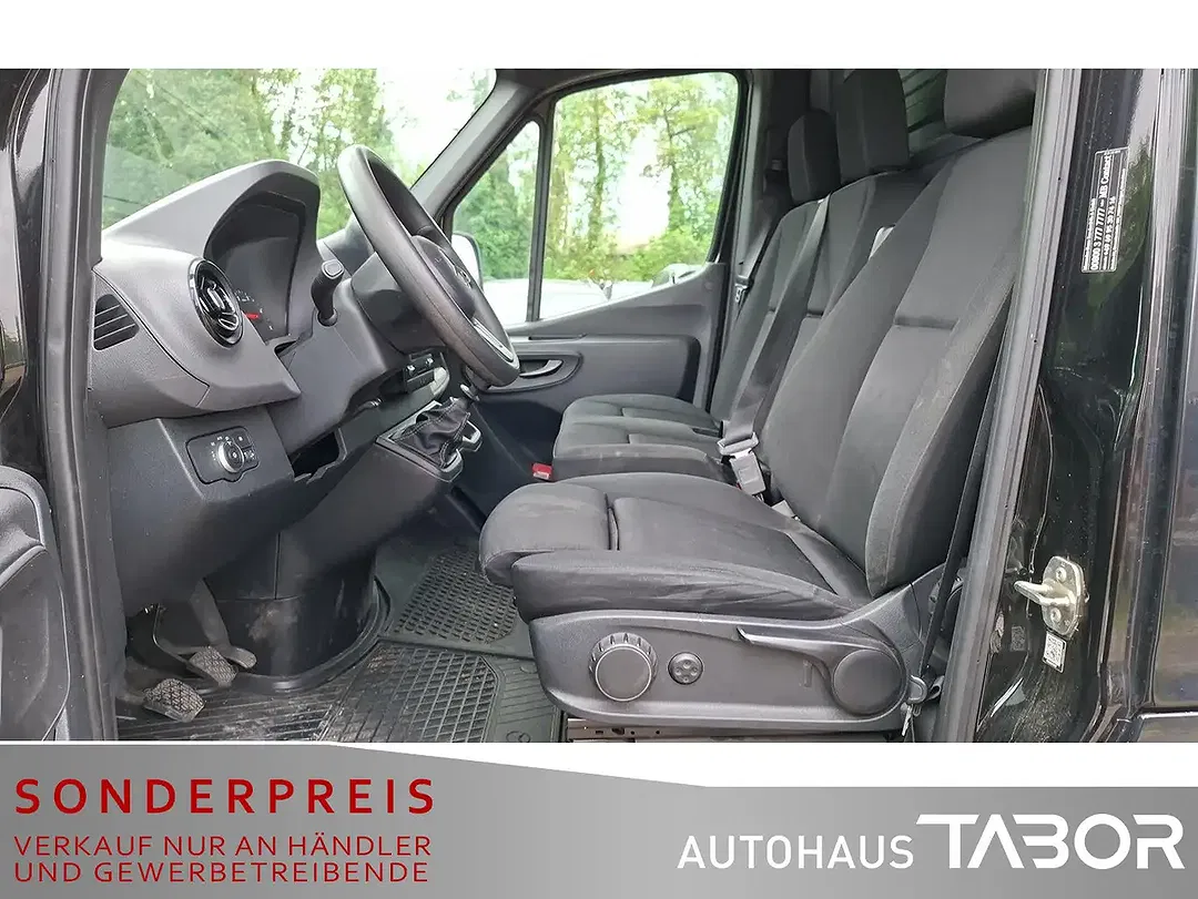 Mercedes-Benz Sprinter - Thumbnail 7