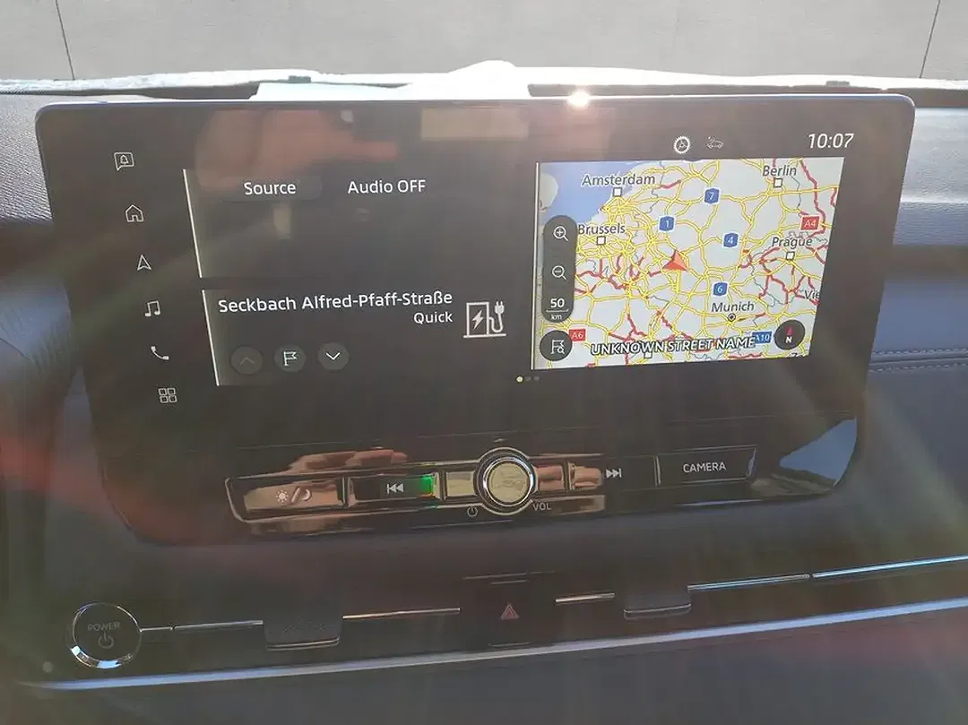 Mitsubishi Outlander - Thumbnail 15