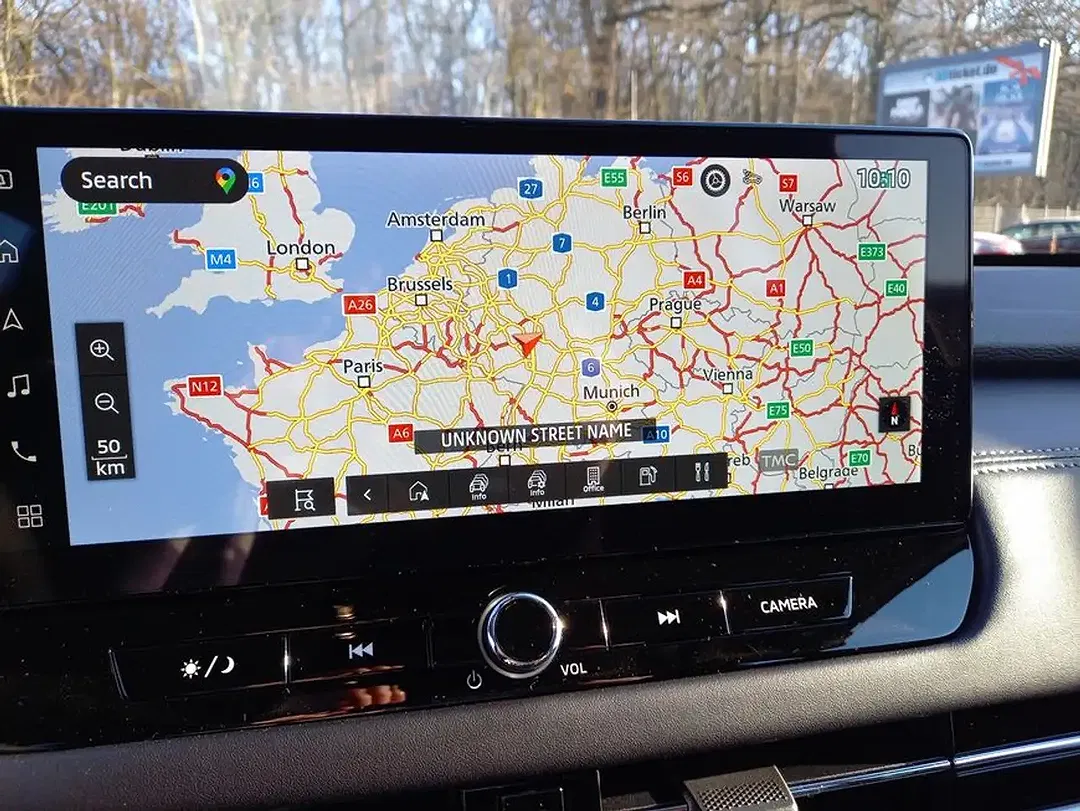 Mitsubishi Outlander - Thumbnail 23