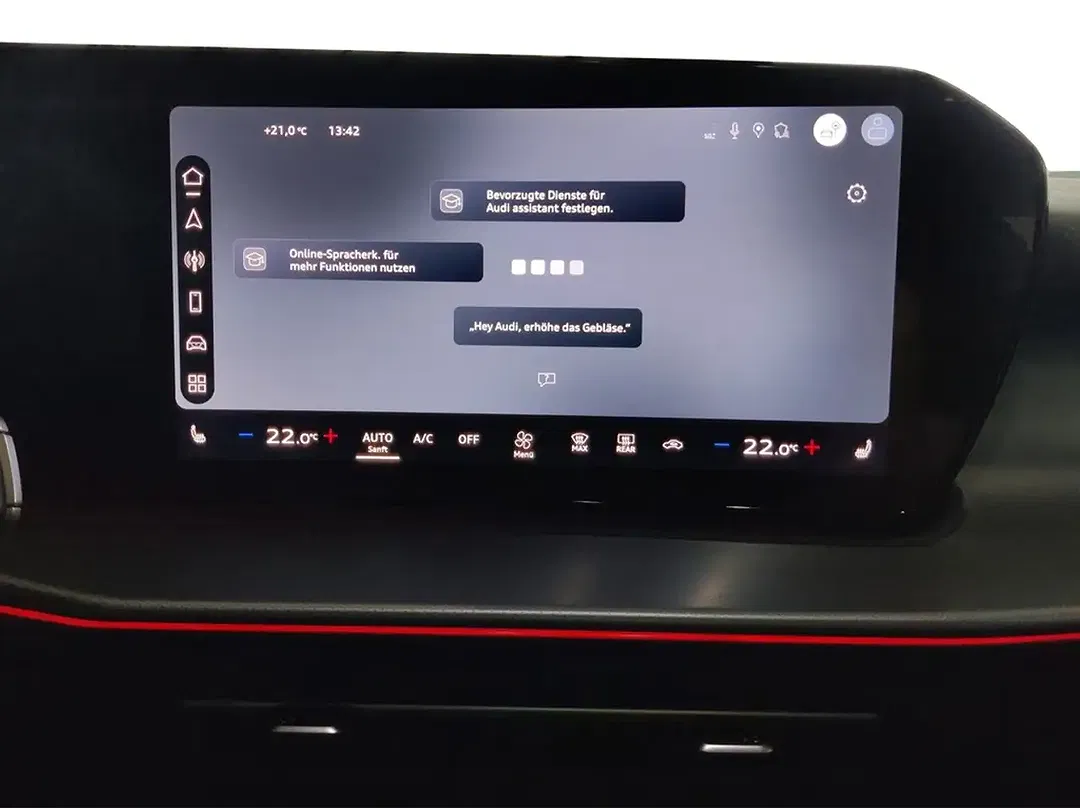 Audi Q3 - Thumbnail 12