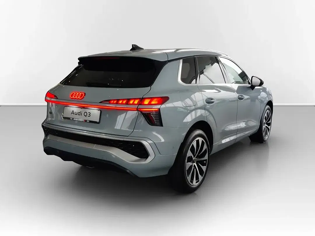 Audi Q3 - Thumbnail 4