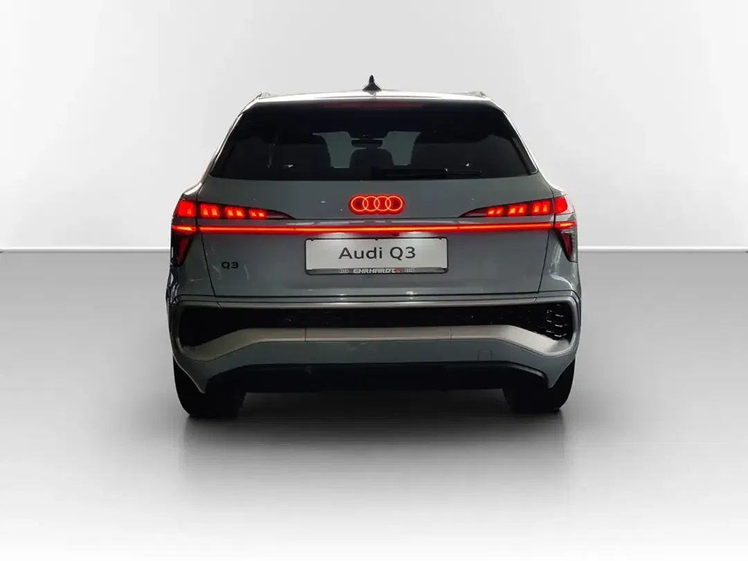 Audi Q3 - Thumbnail 5