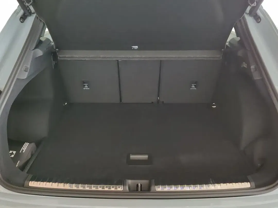 Audi Q3 - Thumbnail 7