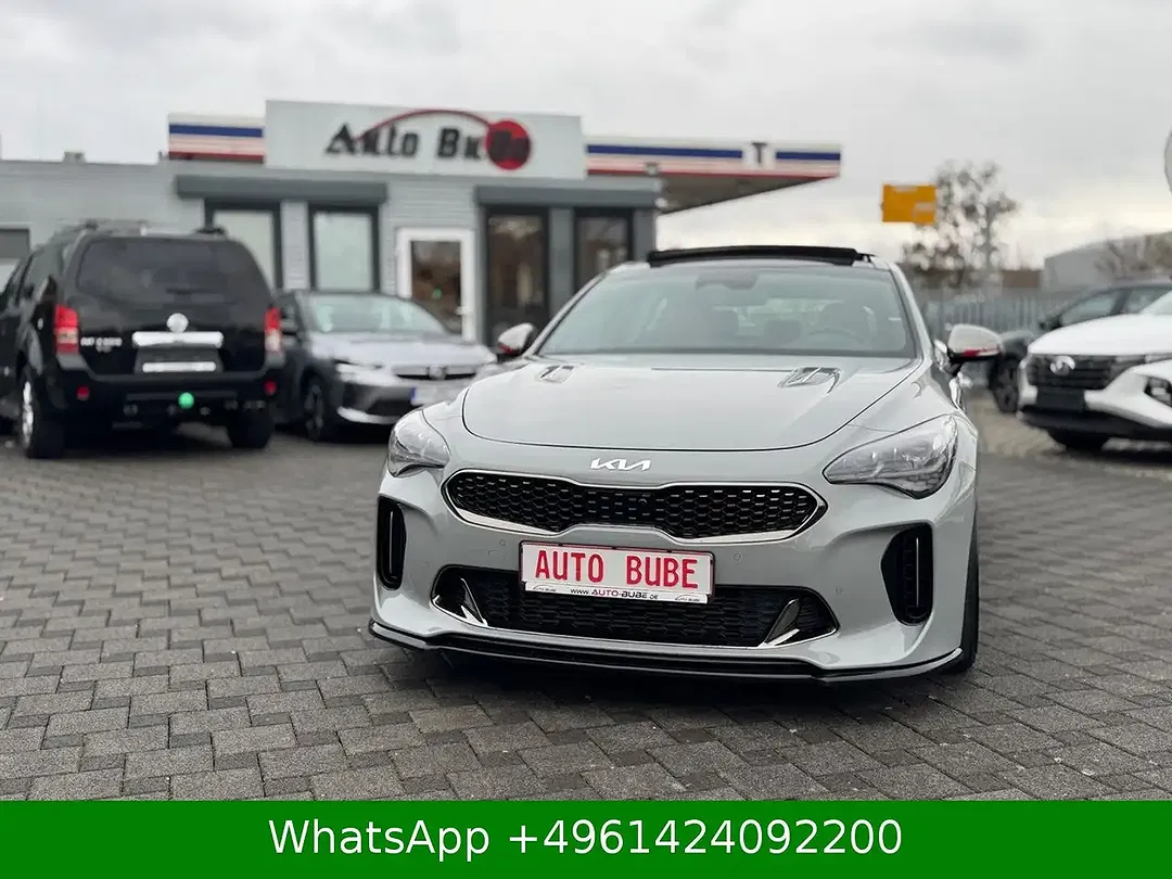 Kia Stinger - Thumbnail 6