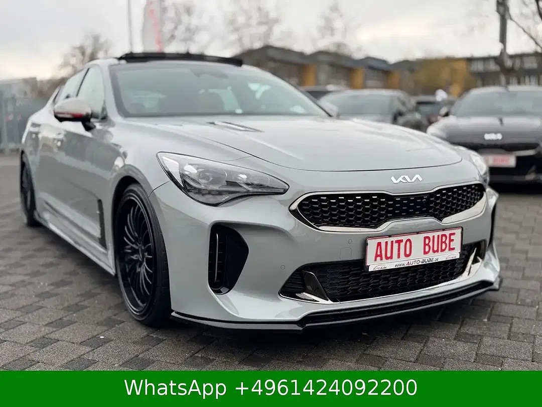 Kia Stinger - Thumbnail 5