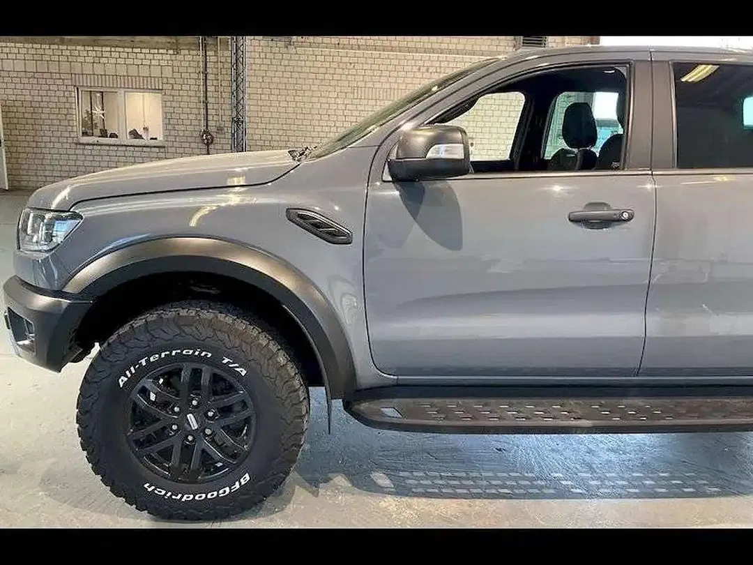 Ford Ranger - Thumbnail 3