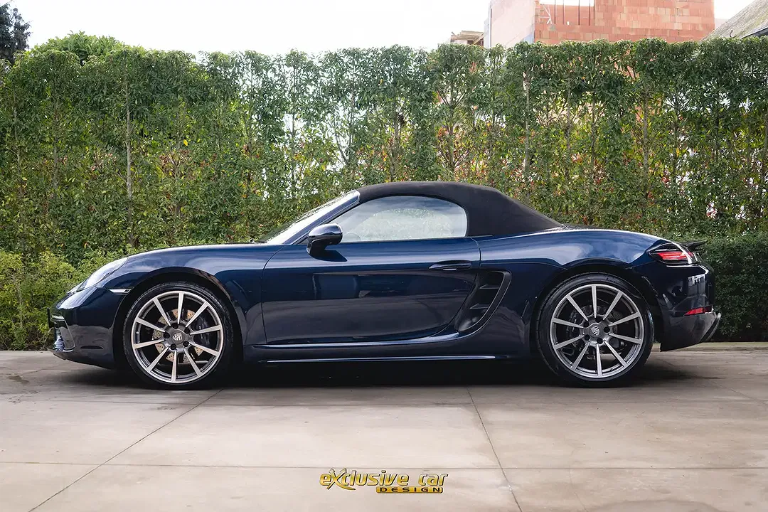 Porsche Boxster - Thumbnail 10