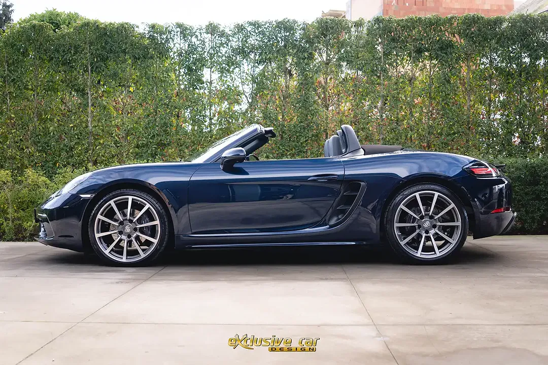 Porsche Boxster - Thumbnail 11
