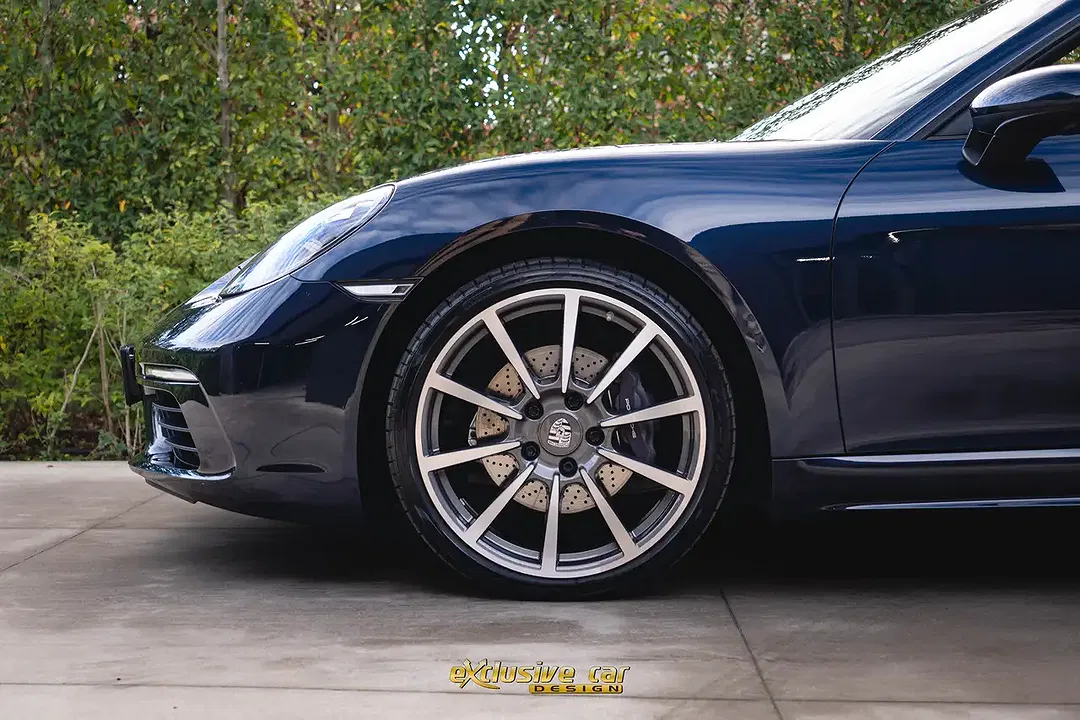 Porsche Boxster - Thumbnail 12